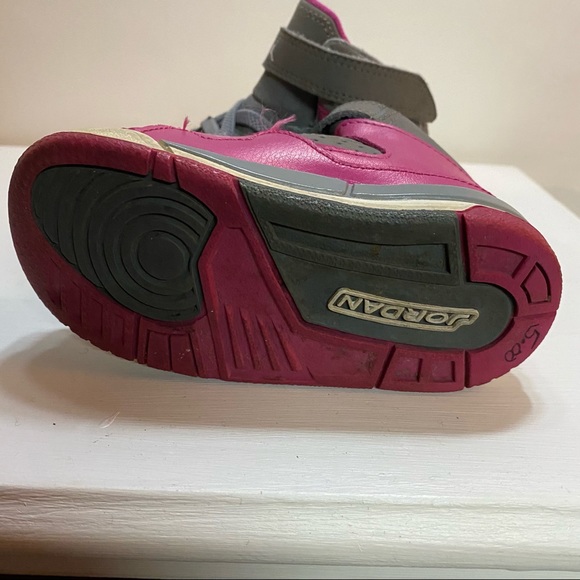 Baby Jordan Shoes - Picture 6 of 7